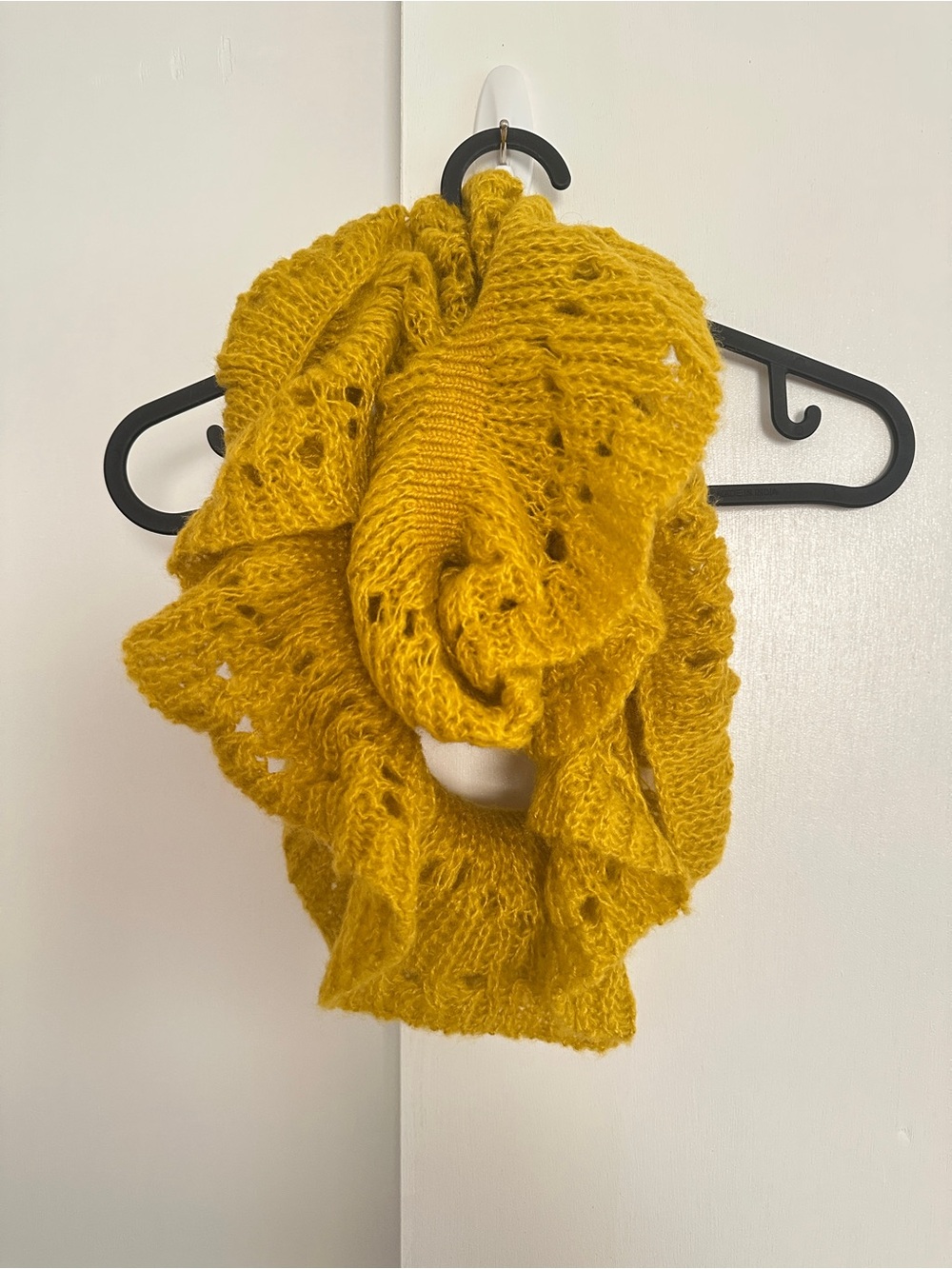 Renee's NYC 100% acrylic scarf NWT
